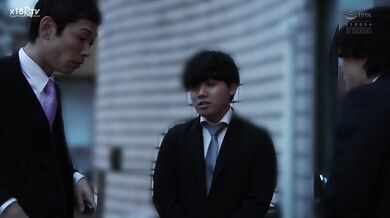 【中文字幕】「私って隙间があると埋めたくなる性格なの。家の家具も旦那のお弁当も寂しい心も…」 クラブで出会った人妻と生ハメしまくった数日间。